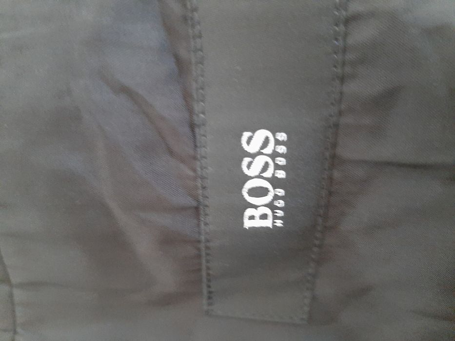 Sacou original HUGO BOSS marimea XXL