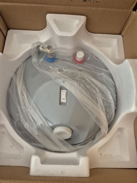 Нов бойлер Eldom  50l.