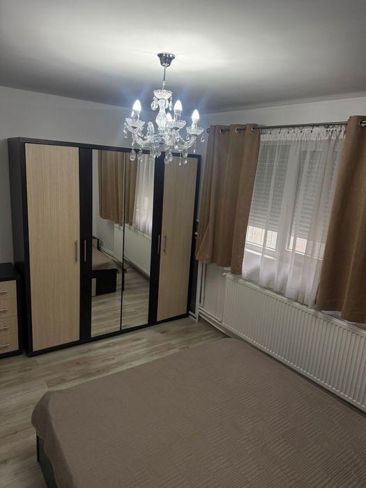 Inchiriez apartament ultramodern micro4