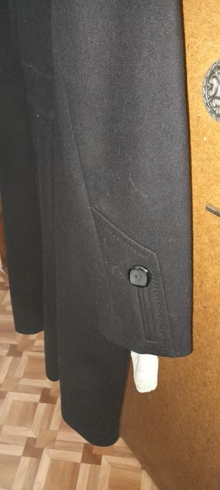 Отдам женское драповое пальто