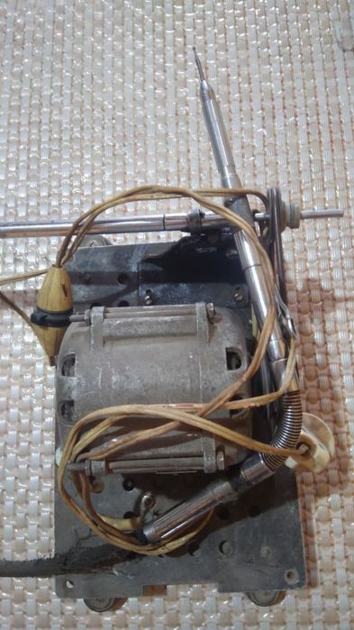 Бормашинка универсальная