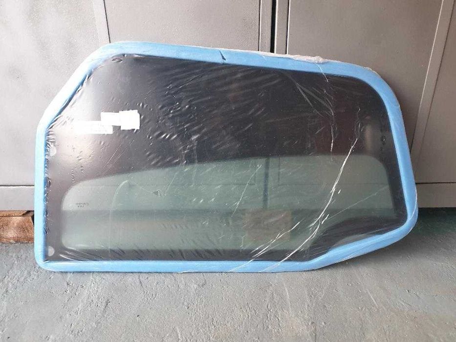 geam usa - telescopic Merlo, John Deere , Manitou , Bobcat