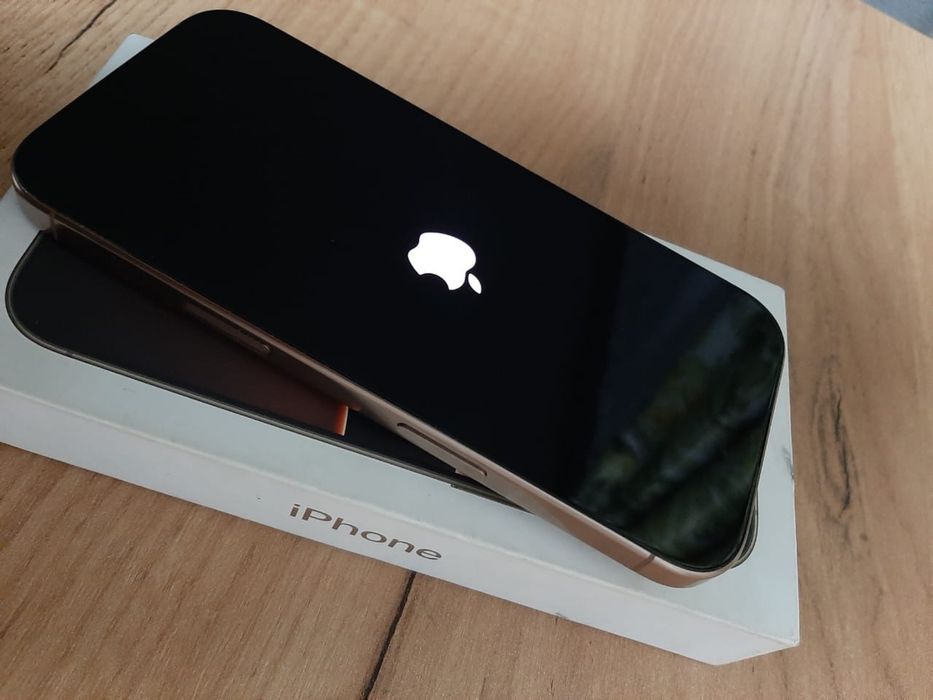 Продам iPhone 16 Pro 256GB