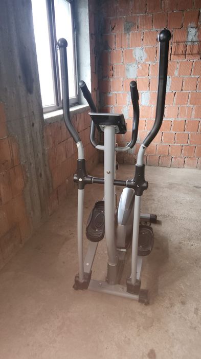 Bicicleta eliptica magnetica FitTronic 601E