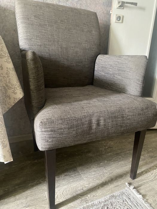 Кресло продается