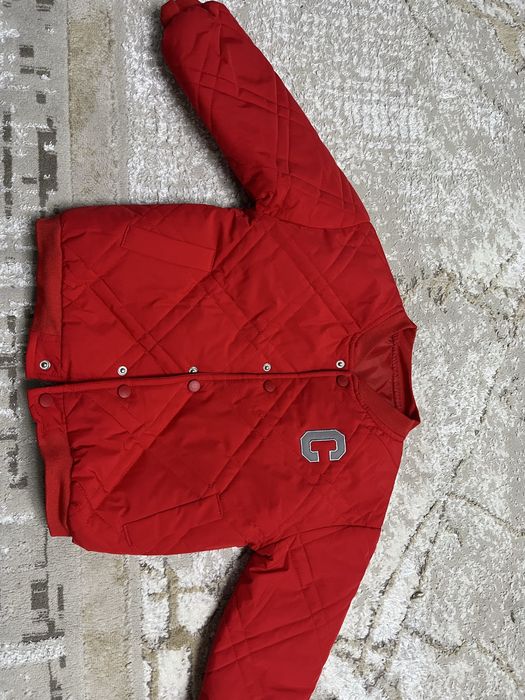 Верхняя одежда ветровочка. Размер 120см. Уни подойдет и мальчик девочк