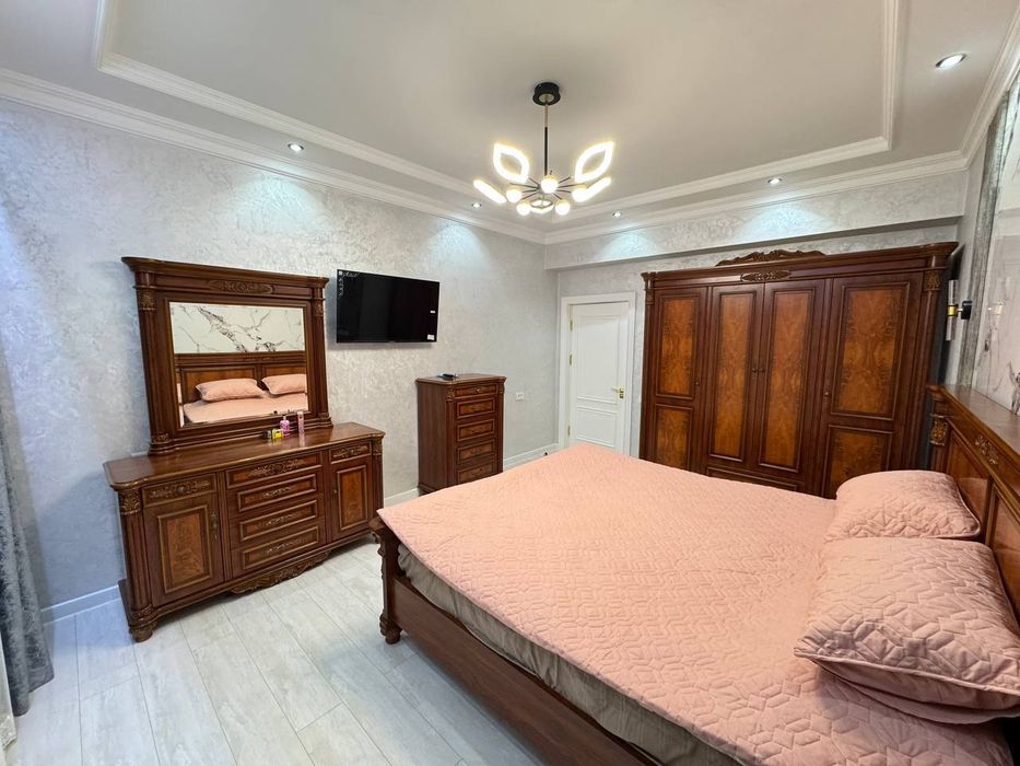 Сдаётся 2х комнатная квартира на 4этаже в районе Крытый рынок