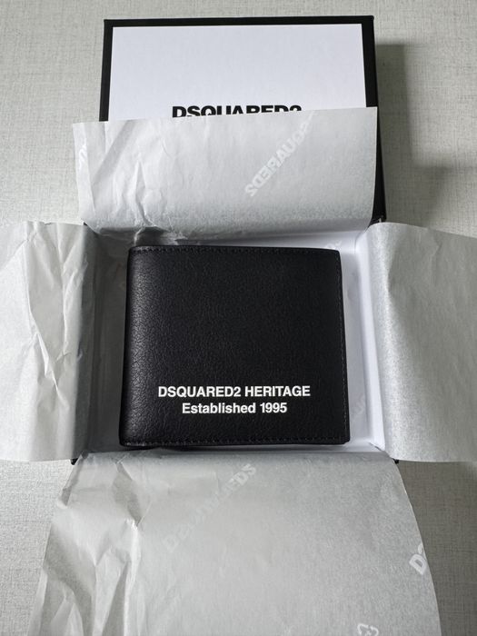 Dsquared2 портфейл