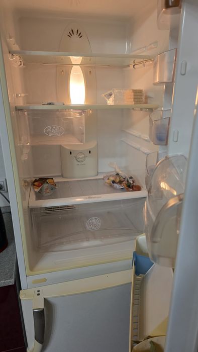 Продам холодильник ЛЖи