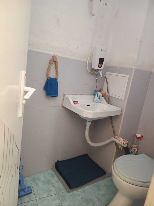 Дава се под наем Офис в Бургас, Възраждане - 25 кв.м за 255 € - Снимка #2