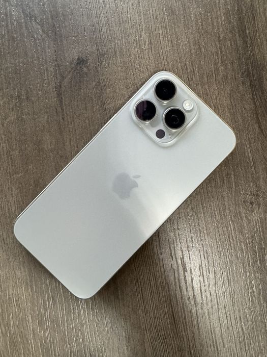 iPhone 15 pro max 256g