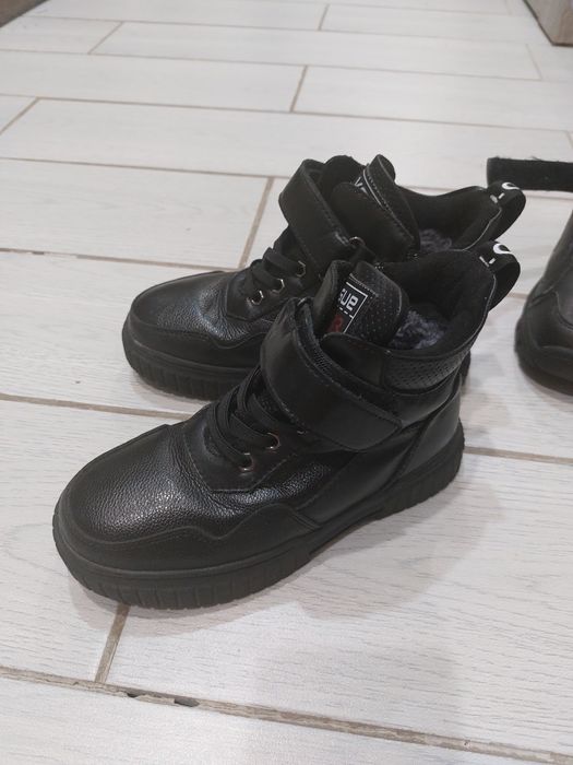 Продам обувь для мальчика