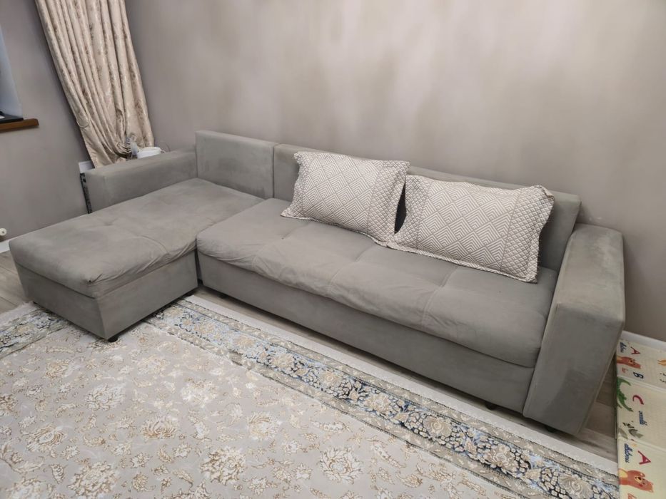 Продаётся угловой диван, серого цвета