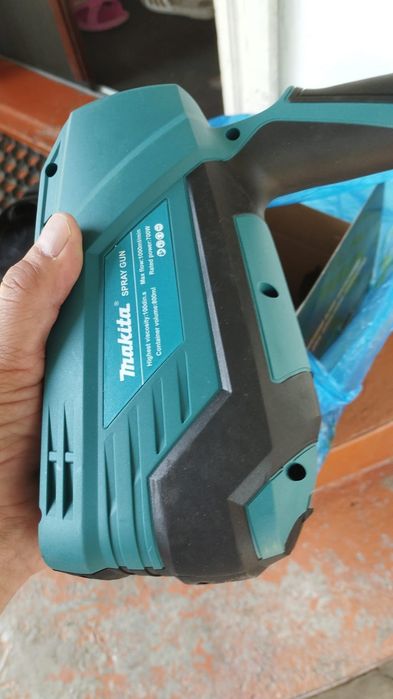 Краскопульт аккумуляторный