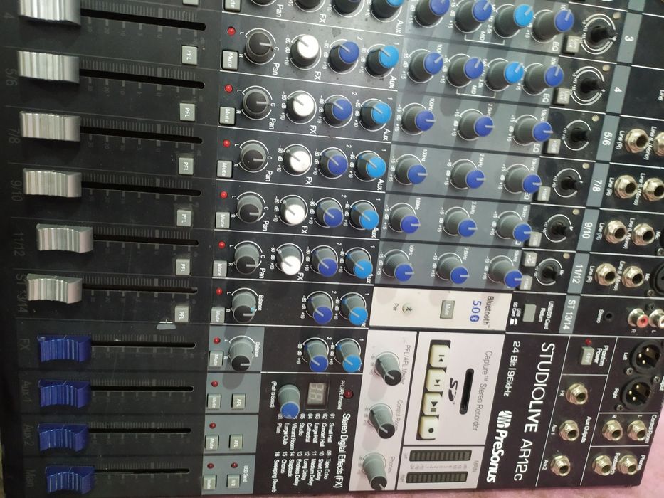 Pult miksher sotiladi Presonus studiolive 12