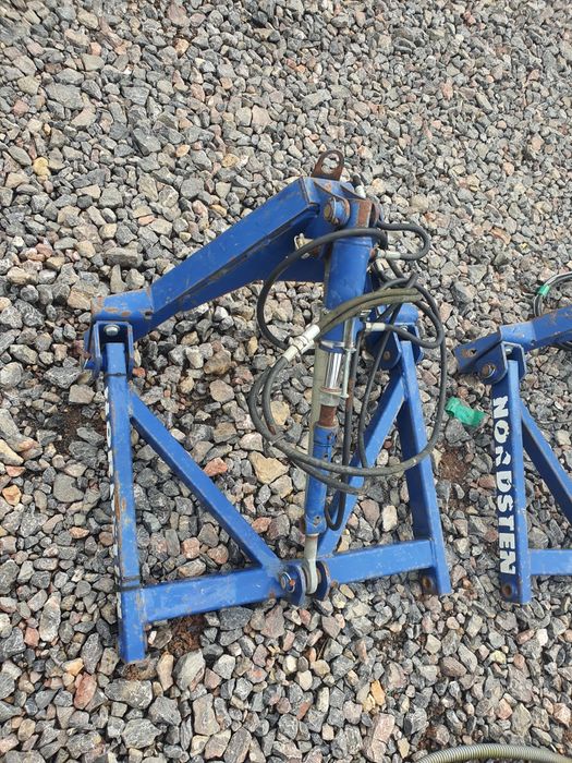 Prindere in 3 puncte cu piston suport semanatoare paioase porumb