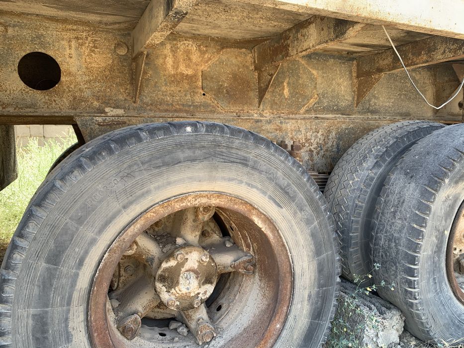 Полуприцеп бортовой