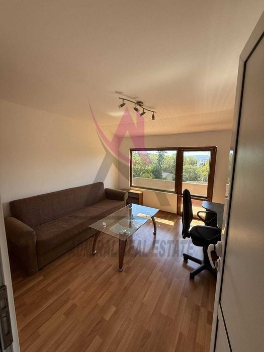 Дава се под наем Тристаен апартамент в Варна, Цветен квартал - 80 кв.м за 520 € - Снимка #2
