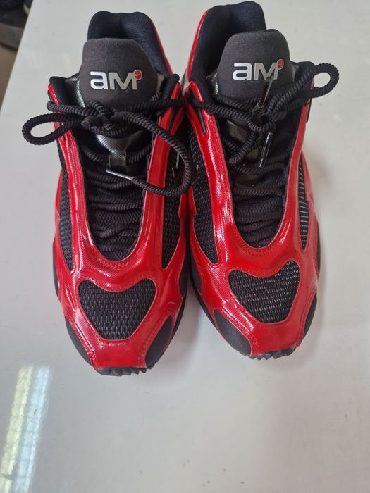 Vand NIKE AM, NOU, 2025, NR 38