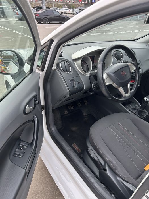 SEAT Ibiza 2011 — imagine 5