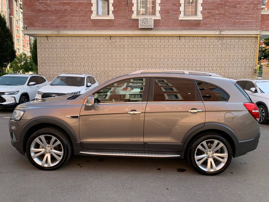 Продаю автомобиль Chevrolet Captiva