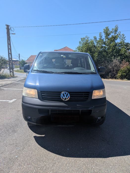 Masina Volkswagen T5