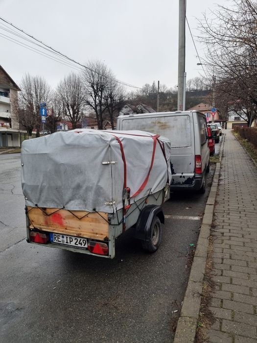 Ford Transit 2.2 2008 plus remorca