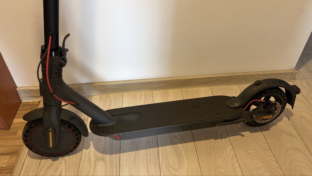 Trotineta electrica Xiaomi mi electric scooter pro 2
