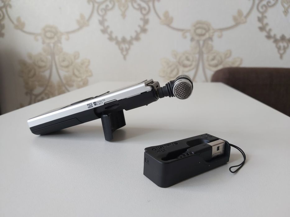 Диктофон Olympus VN-732PC + доп.микрофон