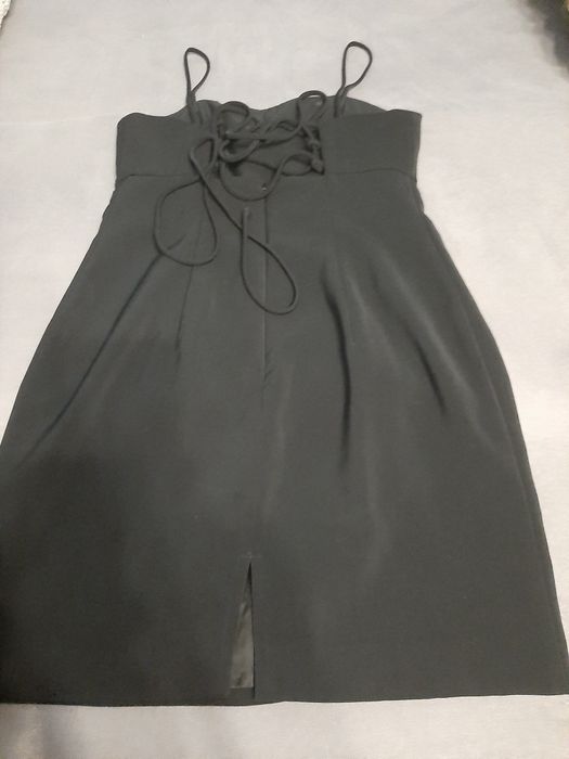 Rochiță neagra comoda