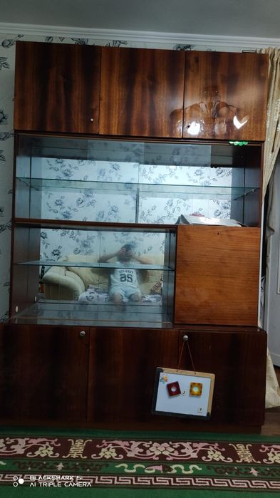 Отдаю даром мебель