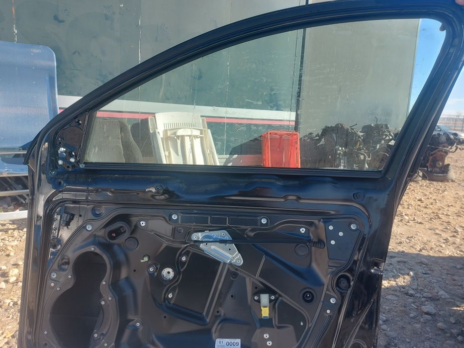 Оригинална врата За Пасат 6 Б6