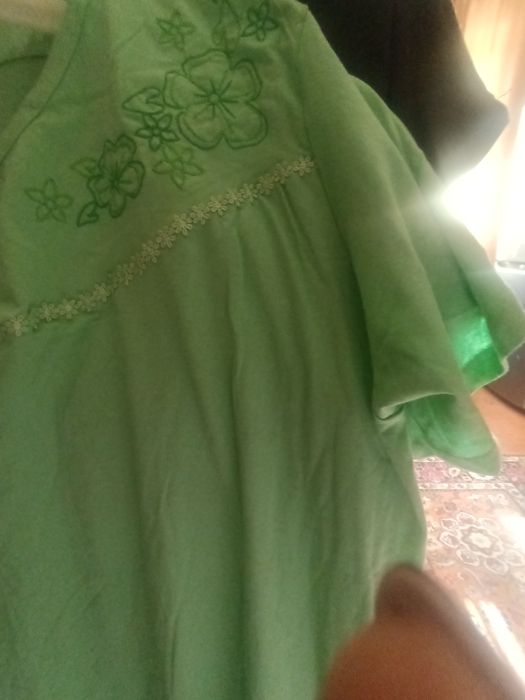 Продам ночные сорочки. 2 шт.