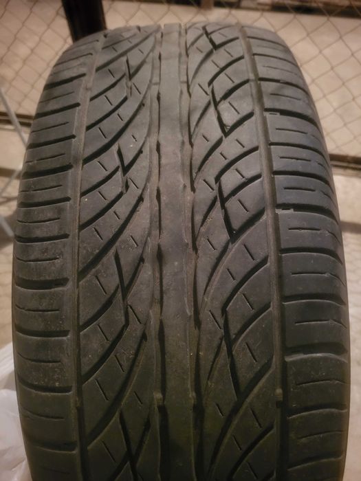 2 Шины летние 285/60/18