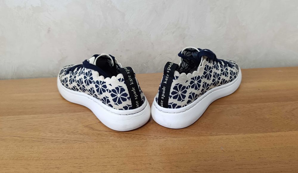 Kate Spade Spade Flower Lift Knit Geo-Много Запазени