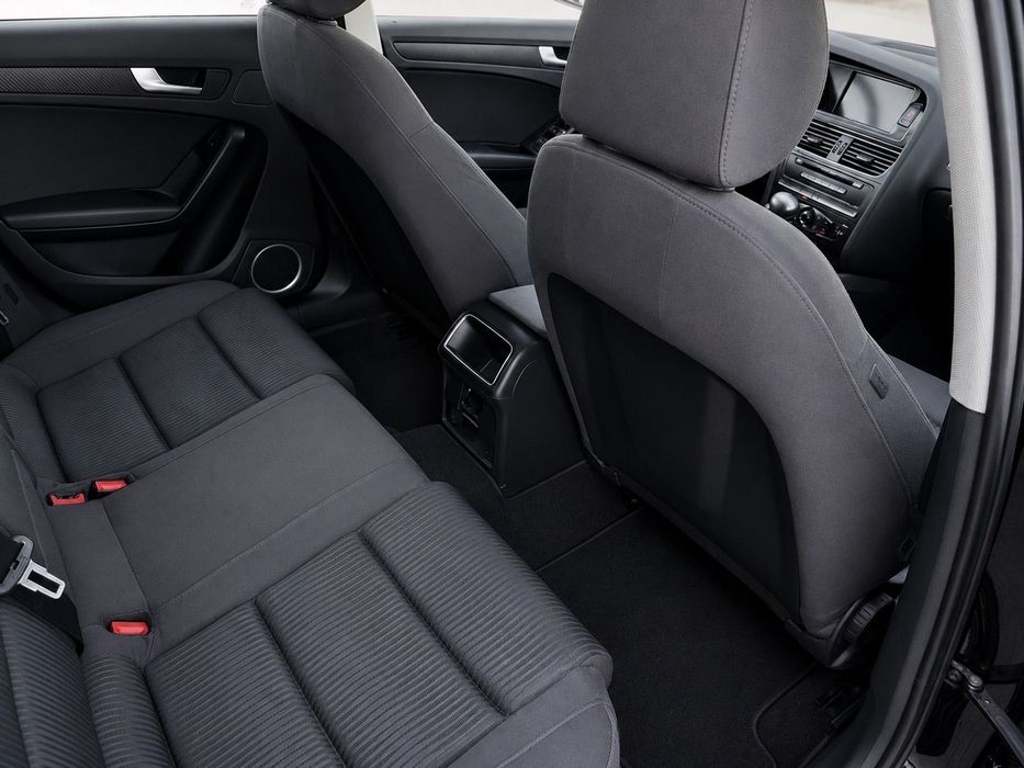 Audi A4 Limuzina