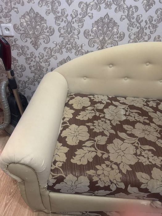 Продам диван раскладной