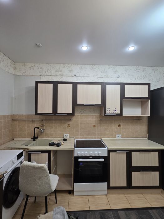 Продам Кухонный гарнитур есть доставка