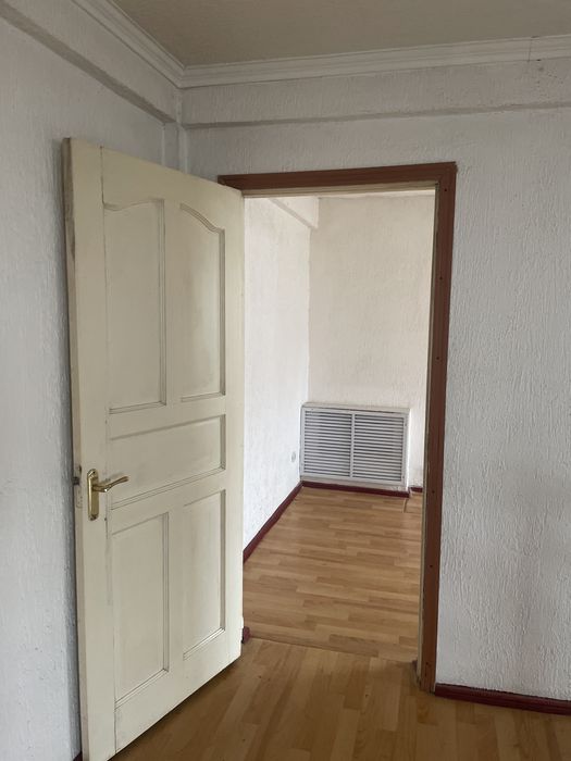 Двери межкомнатные б у