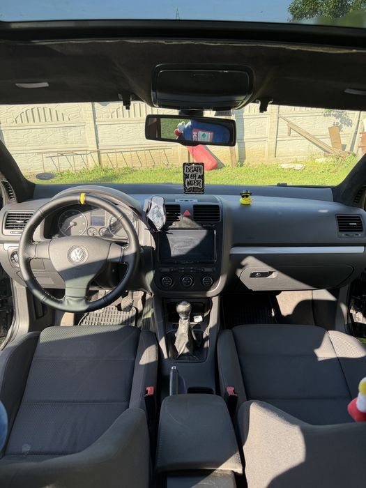 Golf V 1.9 BKC.