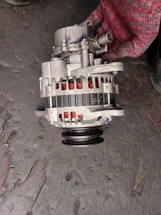 Генератор 4d56 Mitsubishi