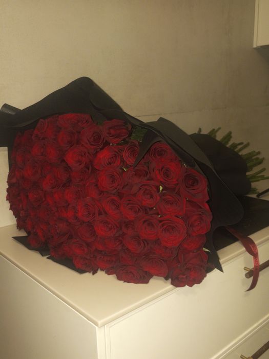 букет роз 101 свежие