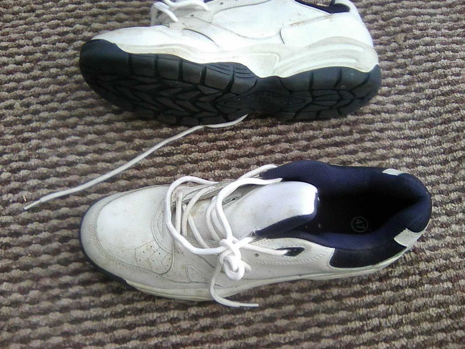 tenisi  adidas sport 47