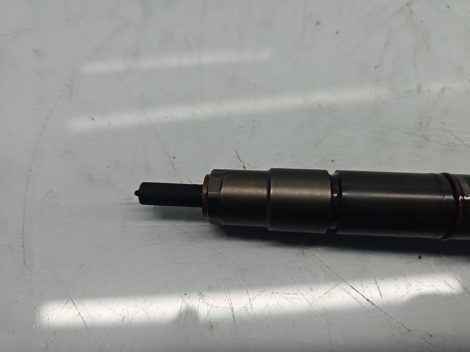 Injector Volkswagen Golf 7 (5G) [Fabr 2014-prezent] 04L130277AK 2.0 TD