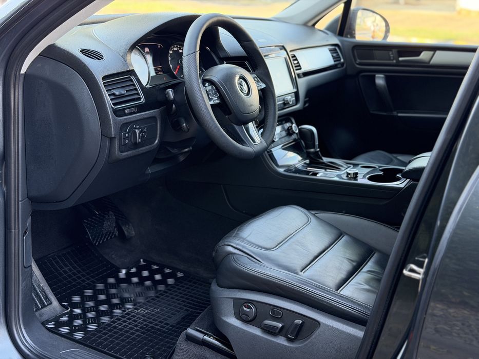 VOLKSWAGEN Touareg 2012 — imagine 5