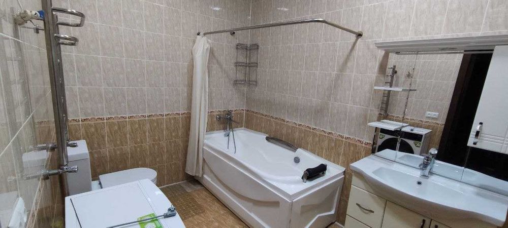 сдаю квартиры со всеми удобствами на длительный срок для семьи