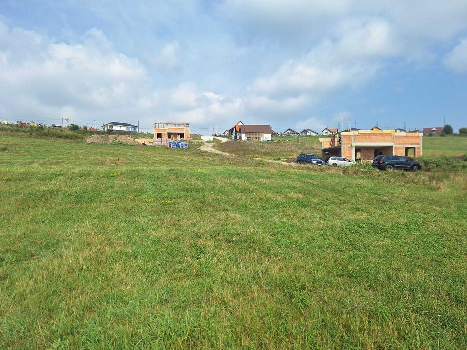 Teren 1000 mp cu autorizatie de construire duplex si utlitilati