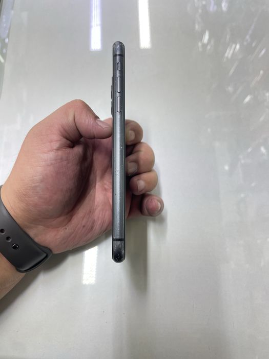 Iphone 11 (128GB)