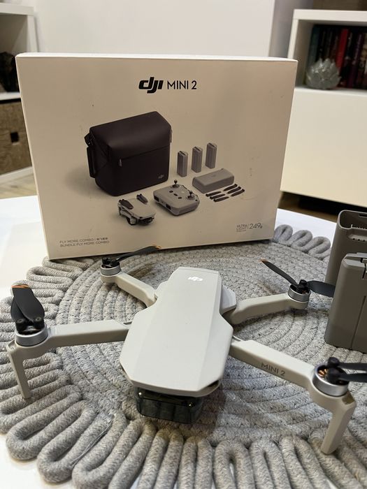 Dji mini 2 fly more combo