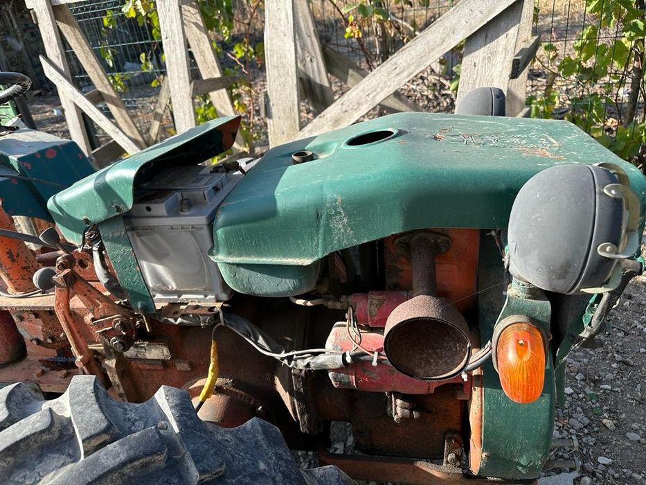 Vând tractoras pasquali